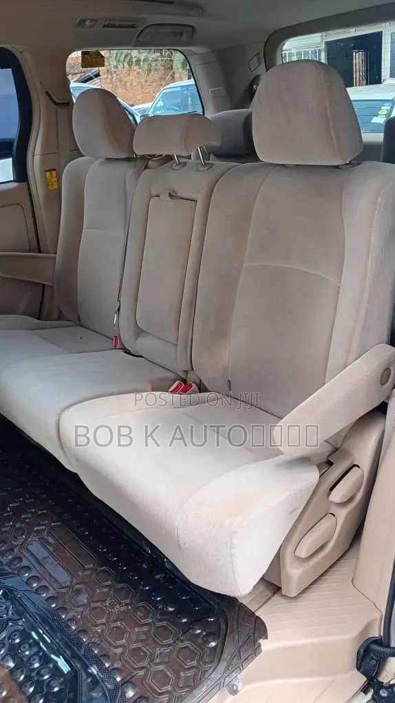 Toyota Alphard 2014 White