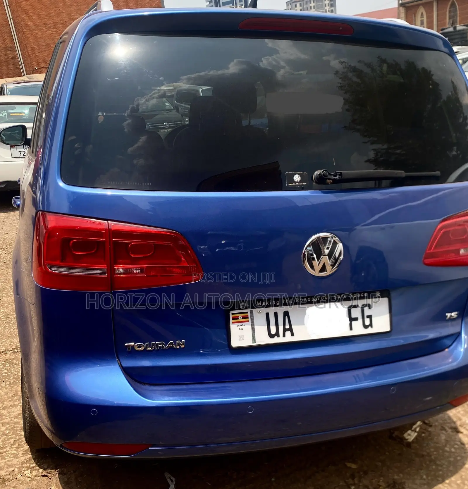 Volkswagen Touran 2016 Blue
