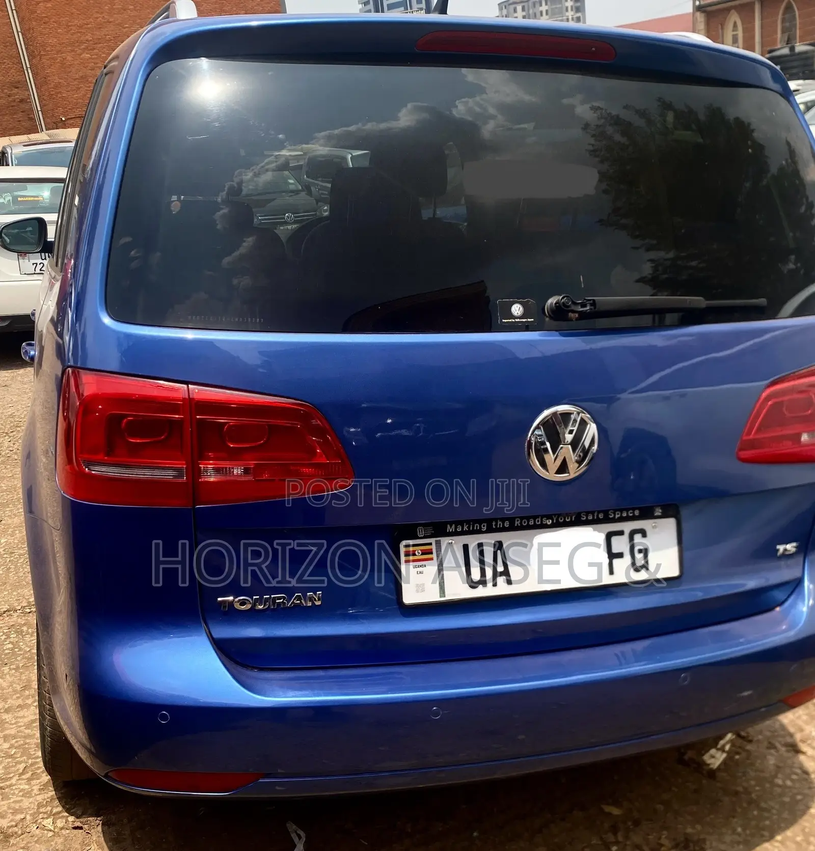 Volkswagen Touran 2016 Blue