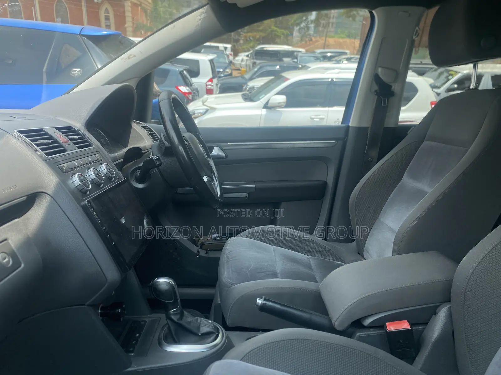 Volkswagen Touran 2016 Blue