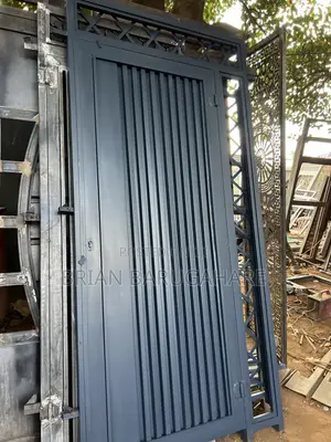 Best Hinge Door