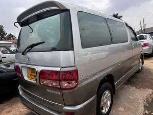 Toyota Regius 1998 Silver