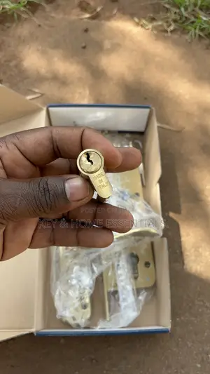 ORLANDO Made in Italy Door Lock Set – Gold