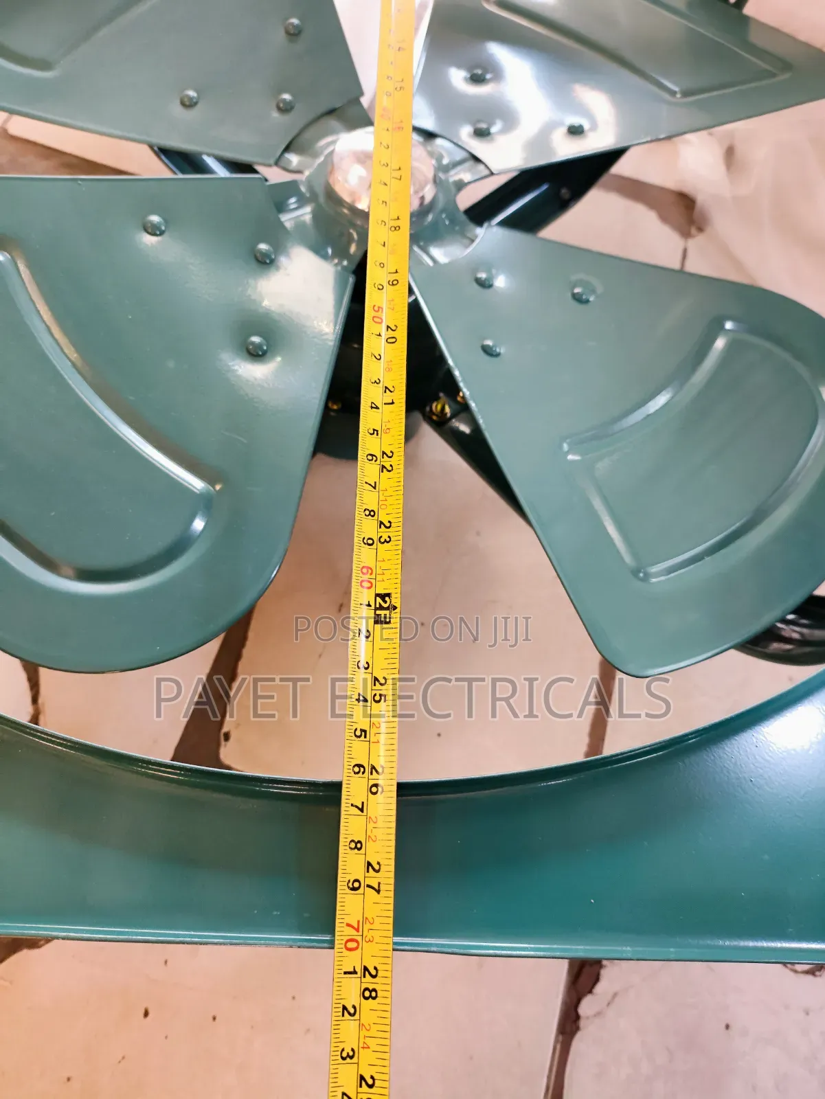 24 Inch Electric Extractor Fan