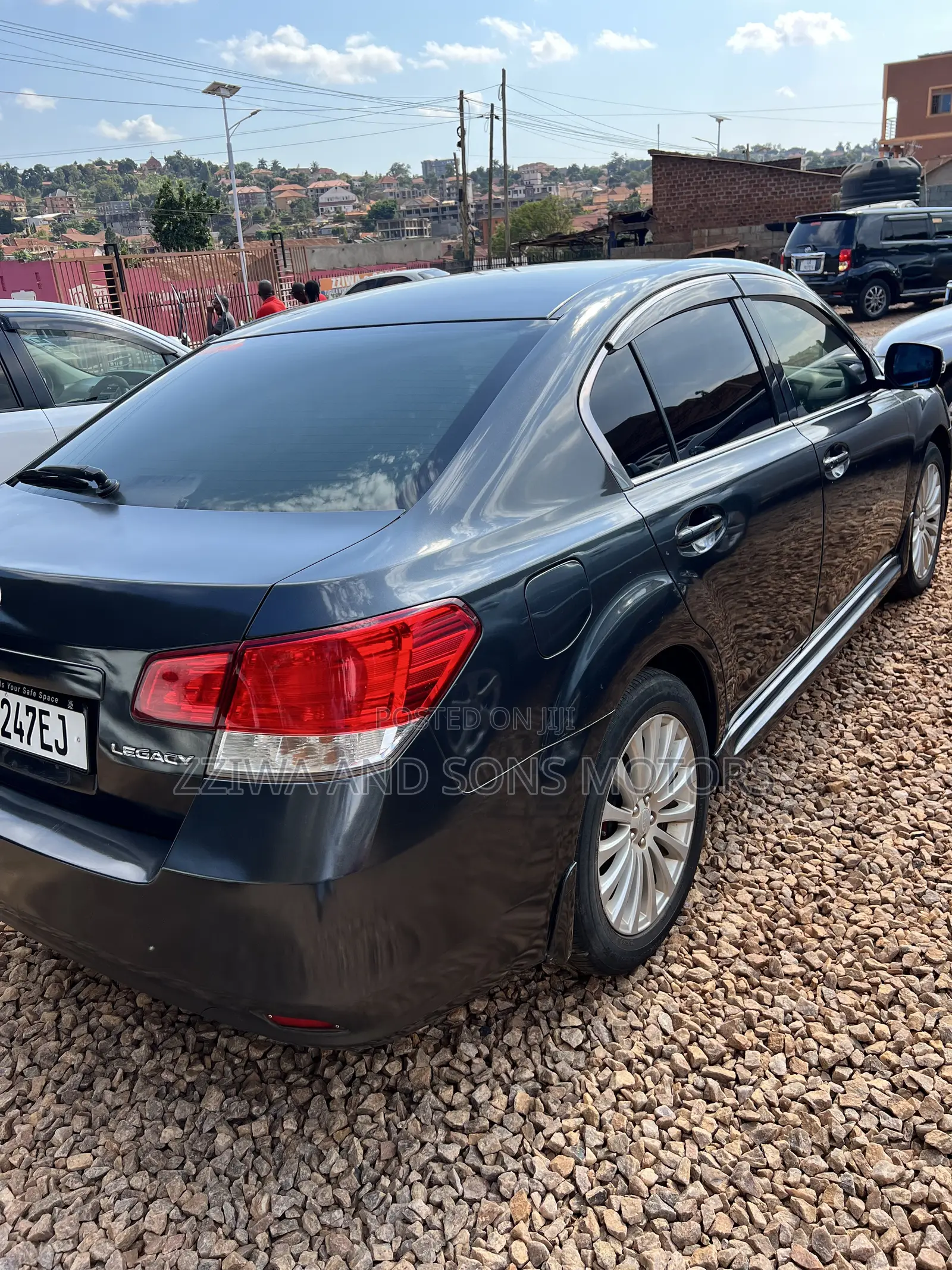 Subaru Legacy 2.5i Limited PZEV 4dr Sedan AWD (2.5L 4cyl CVT) 2014 Gray