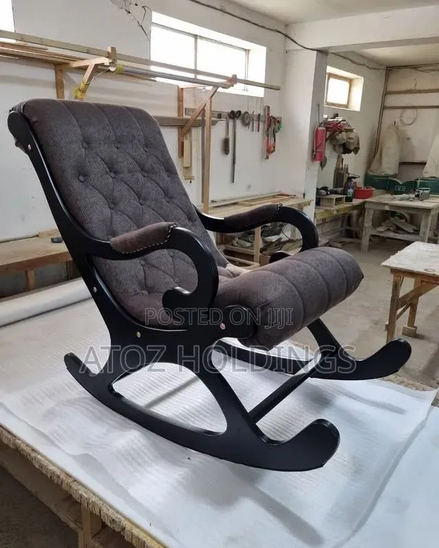 Rocking Chairs/Executive Rocking Chairs in Any Colour From 800,000/-
