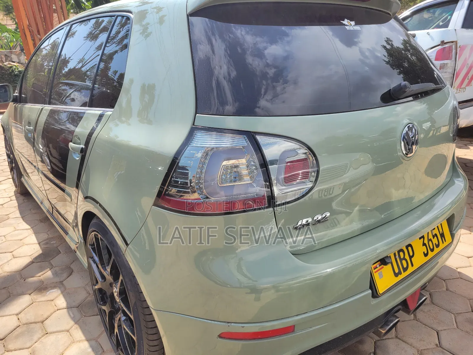 Volkswagen Golf GTI 2009 Green