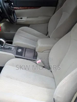 Subaru Outback 2010 White