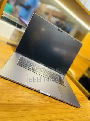 Laptop Apple MacBook Pro 2019 16GB Intel Core i7 SSD 512GB