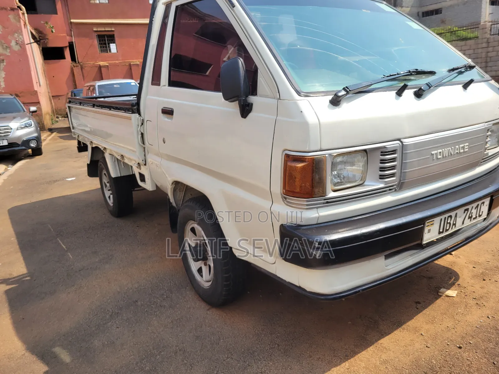 Isuzu Pickup