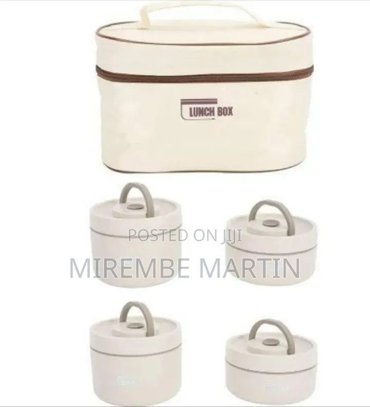 5 Pieces Lunch Box Set. Comes With 4 Small Food Flasks and 1 Thermal