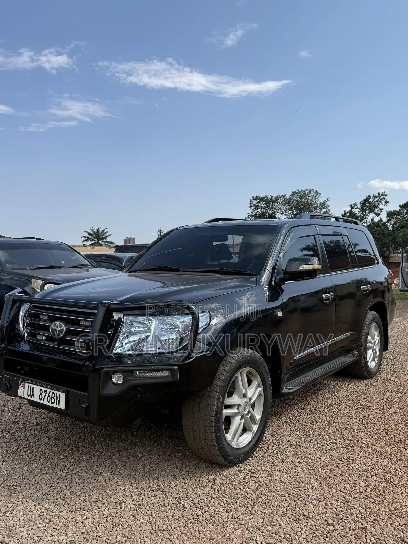 Landcruiser V8 Available for Rental