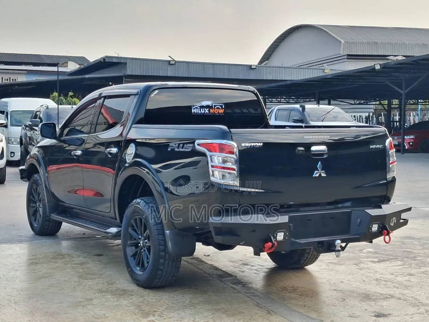 Mitsubishi Triton 2018 Black