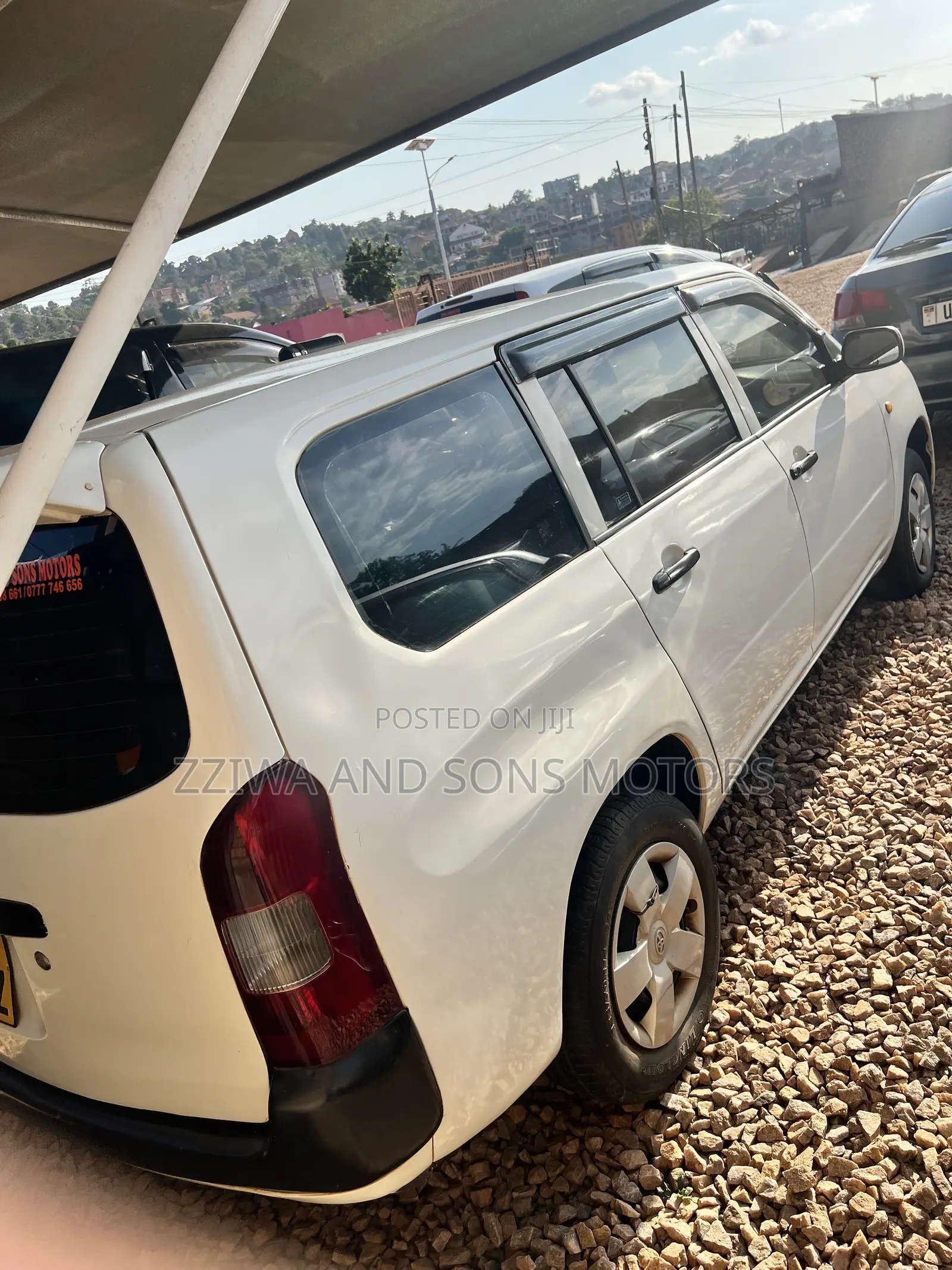 Toyota Probox 1.5 DX 4WD 2014 White