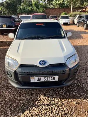 Toyota Probox 1.5 DX Comfort 4WD 2021 White