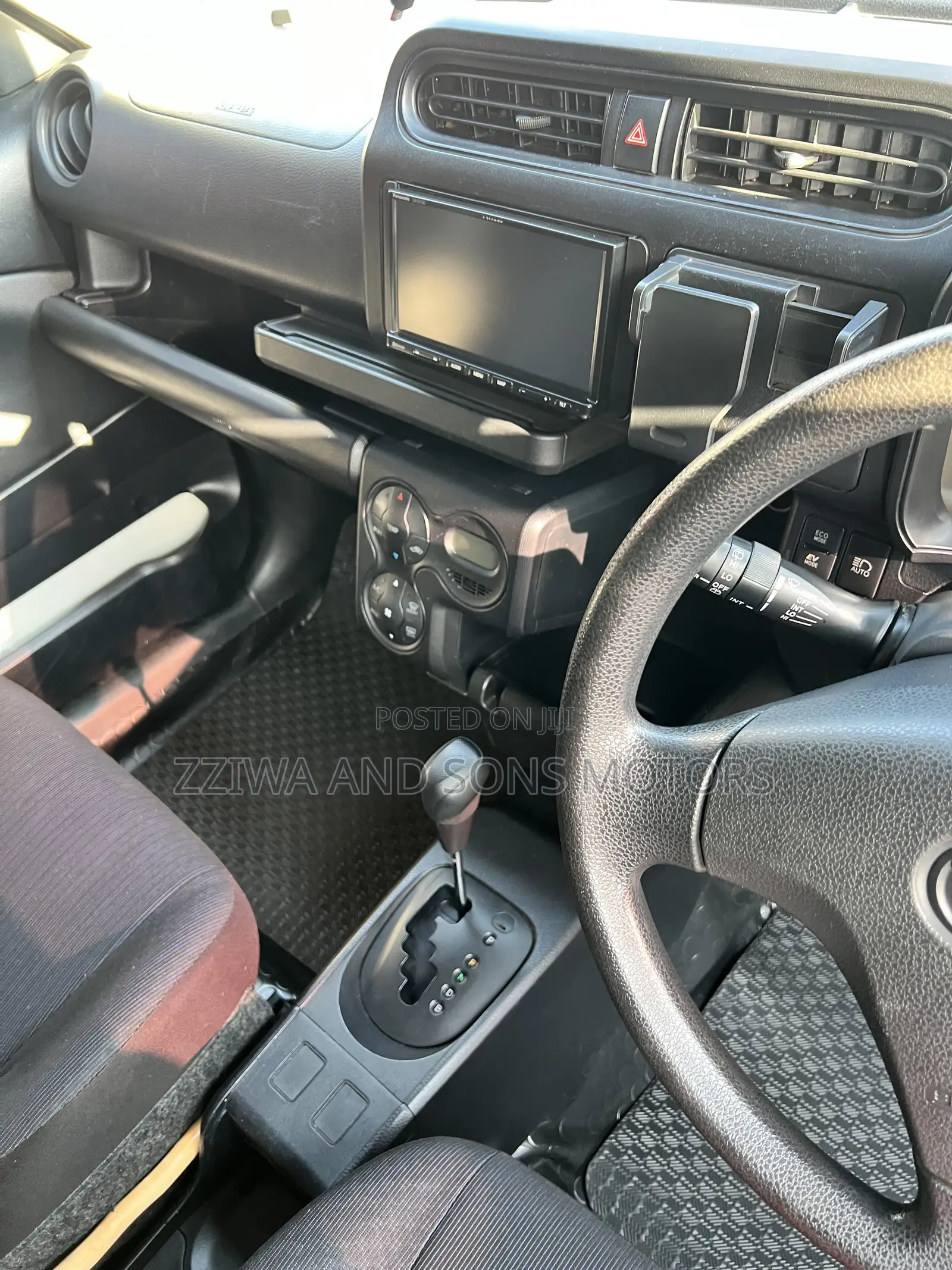 Toyota Probox 1.5 DX Comfort 4WD 2021 White