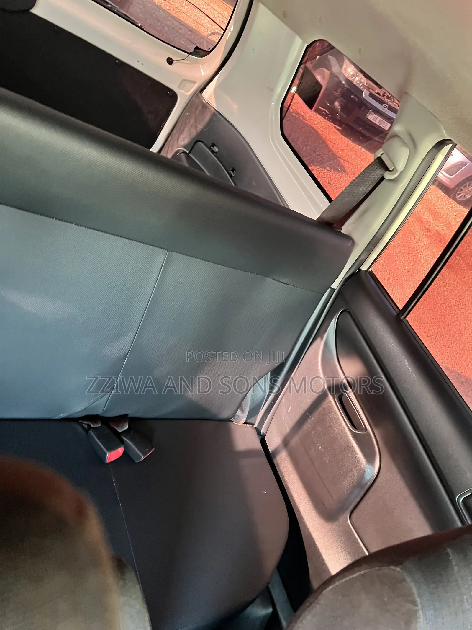Toyota Probox 1.5 DX Comfort 4WD 2021 White