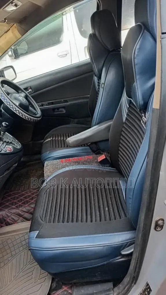 Toyota Wish 2005 Silver