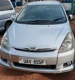 Toyota Wish 2005 Silver