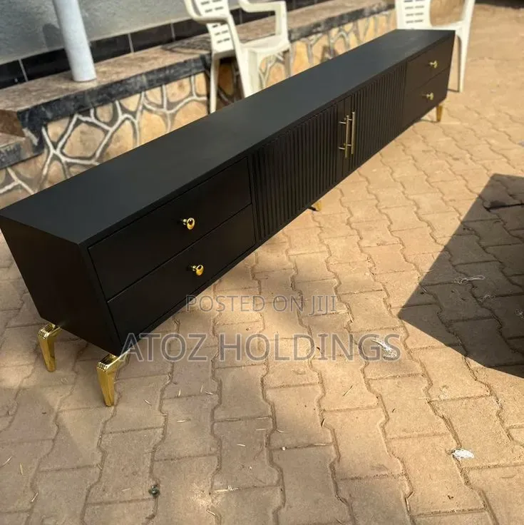 TV Stands/Ordinary TV Stands in Any Colour 580,000/- With Delivery
