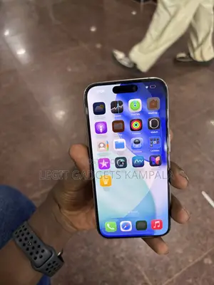 Apple iPhone 15 Pro 128 GB Silver