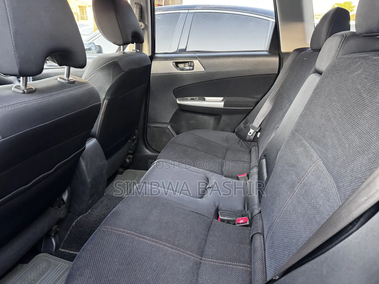 Subaru Forester 2010 Silver