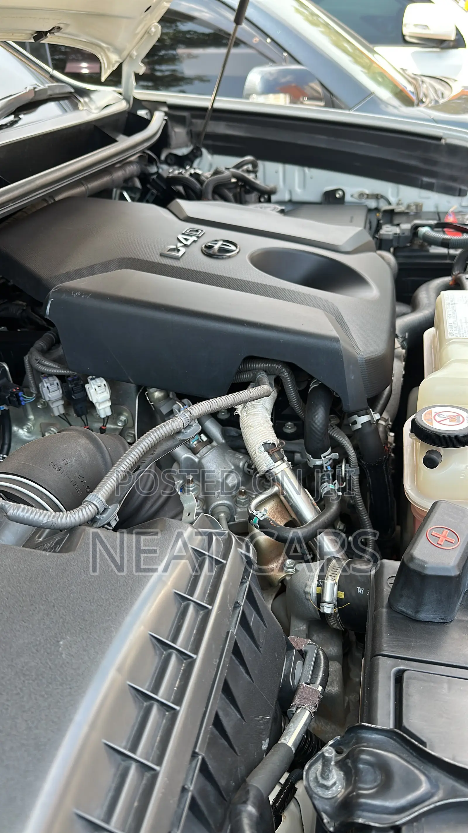 Toyota Land Cruiser Prado 2016 White