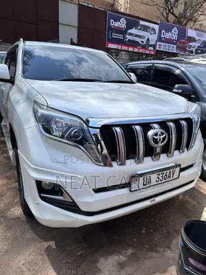 Toyota Land Cruiser Prado 2016 White