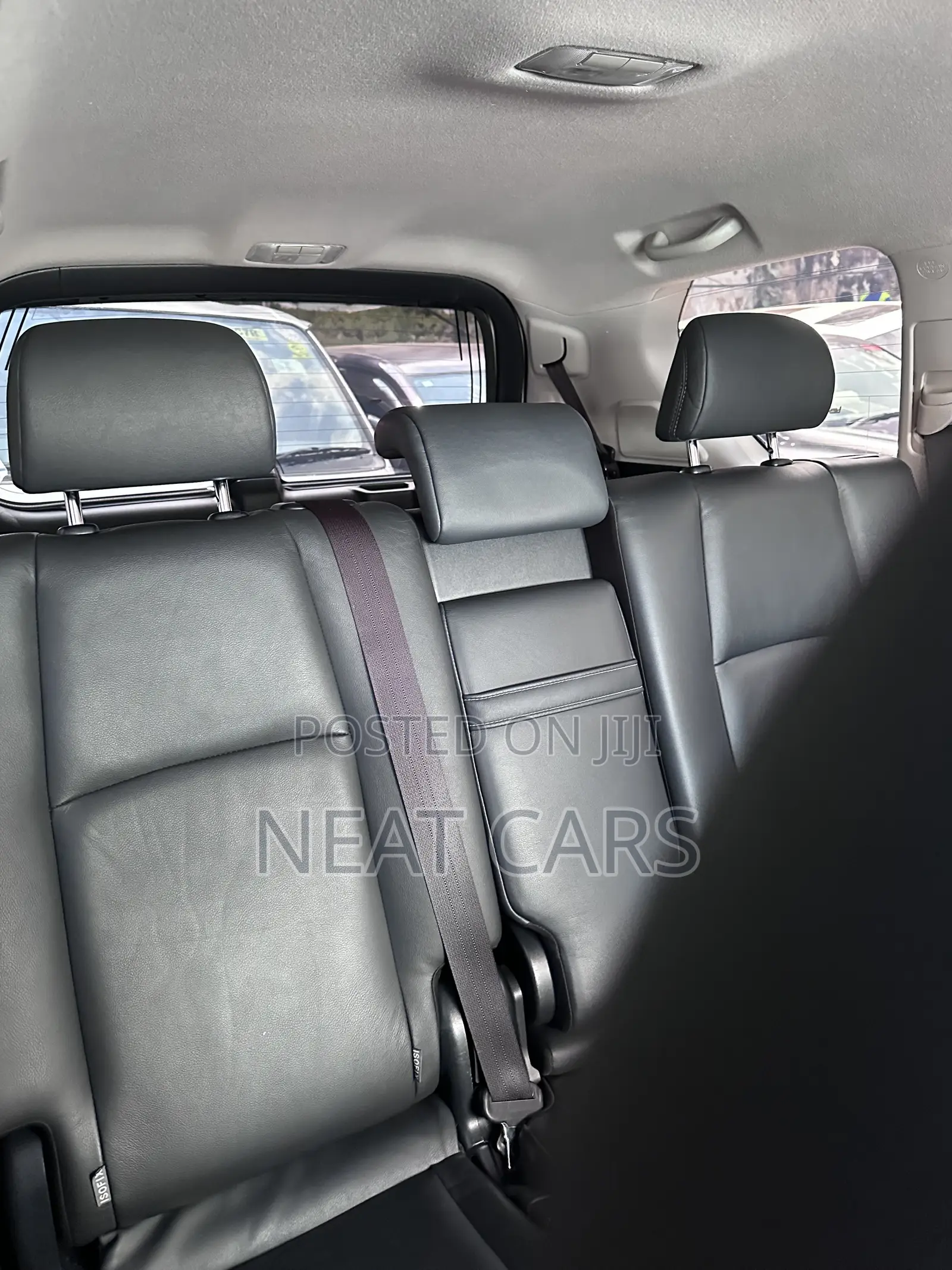 Toyota Land Cruiser Prado 2016 White