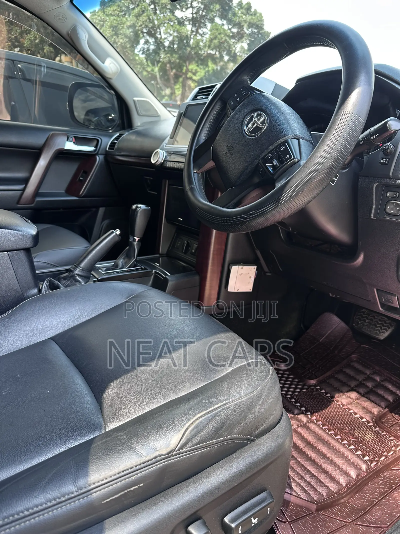 Toyota Land Cruiser Prado 2016 White