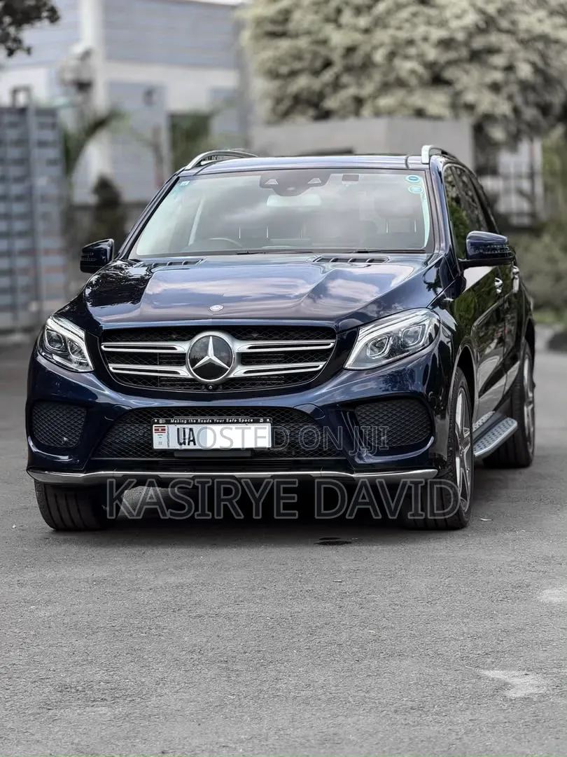 Mercedes-Benz GLE-Class 2017 Black