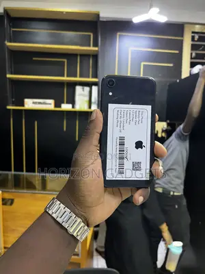 Apple iPhone XR 64 GB Black