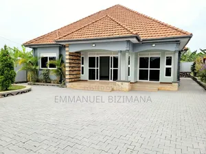 Furnished 3bdrm Bungalow in Akright Estate, Central Division for sale