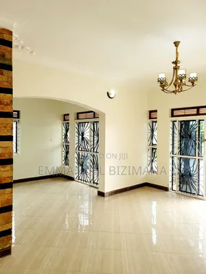 Furnished 3bdrm Bungalow in Akright Estate, Central Division for sale