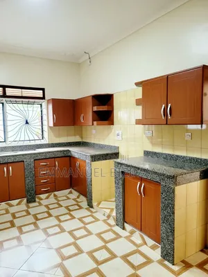 Furnished 3bdrm Bungalow in Akright Estate, Central Division for sale