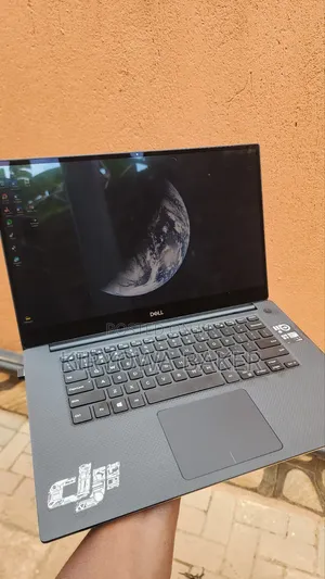 Laptop Dell Precision 5540 32GB Intel Core i7 SSD 512GB