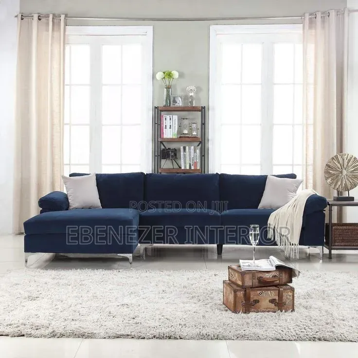 Lilly Ebenezar Sofa Set