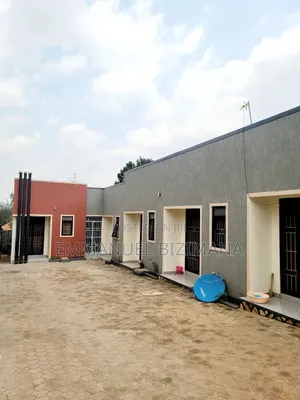 Furnished 1bdrm Room & Parlour in Seguku, Central Division for sale