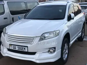 Toyota Vanguard 2008 White