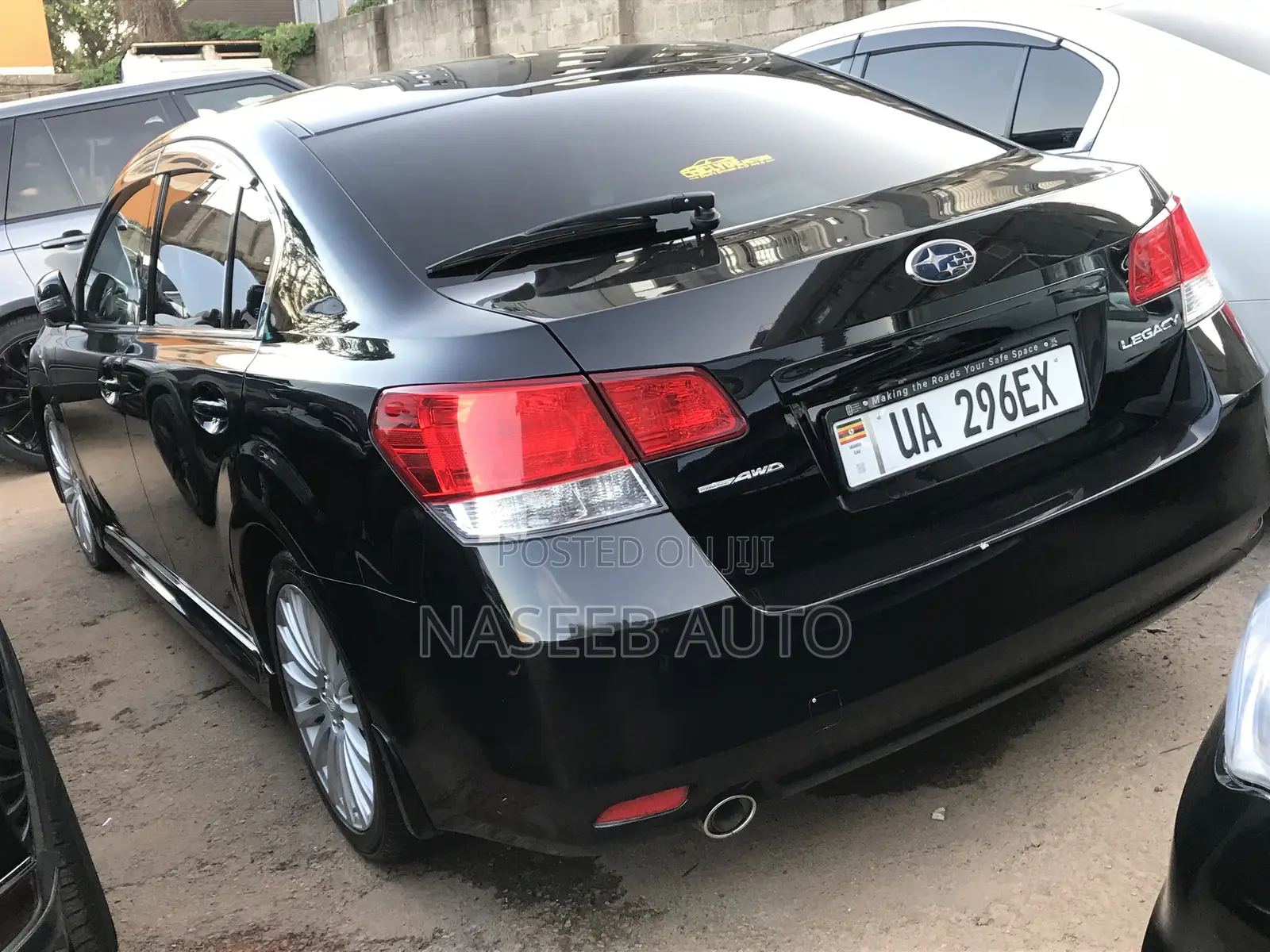 Subaru Legacy 2011 Black