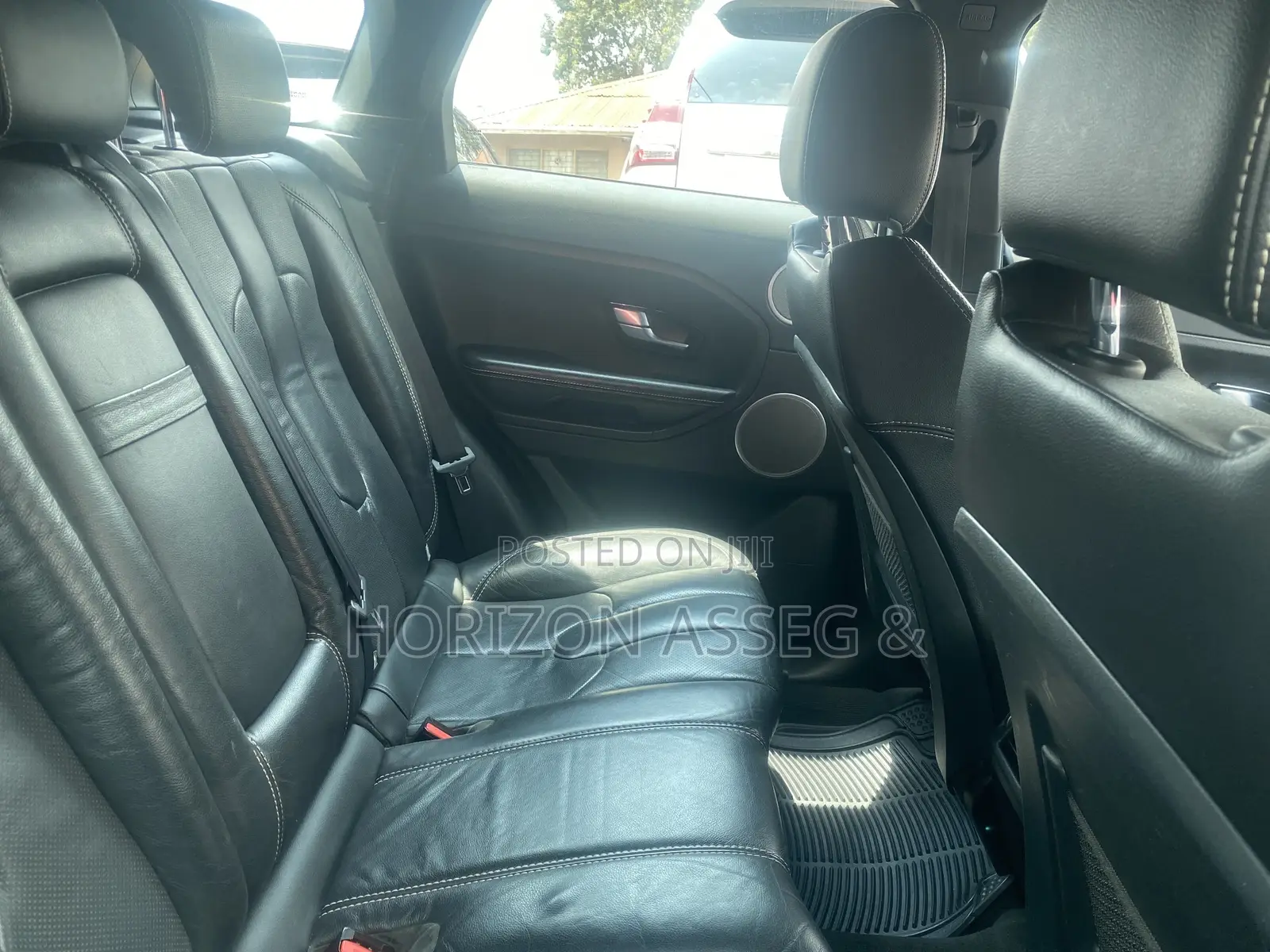 Land Rover Range Rover Evoque SE 4x4 5-Door 2017 Red