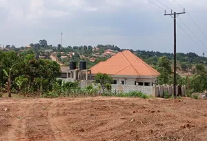 Prime Plots for Sale at Namusera~Wakiso Diplomatic Estate~Hoima Road.