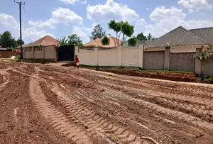 Prime Plots for Sale at Namusera~Wakiso Diplomatic Estate~Hoima Road.