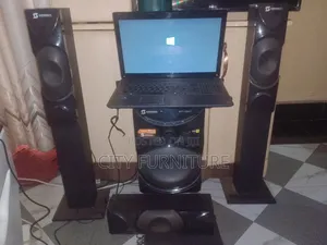 Laptop Acer 1.5GB Intel Core i5 HDD+SSD 32GB
