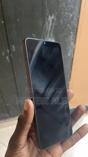 Samsung Galaxy A06 64 GB Black