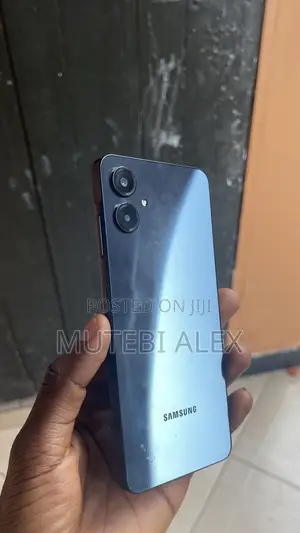 Samsung Galaxy A06 64 GB Black