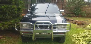 Nissan DoubleCab 1998 Black