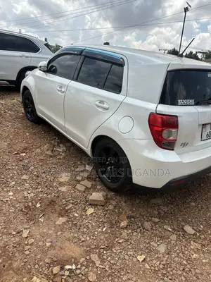 Toyota IST 2010 White