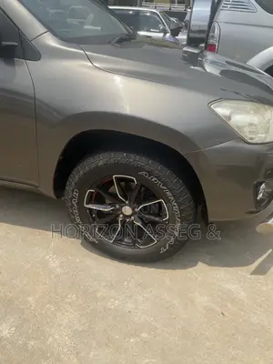 Toyota RAV4 2.5 4x4 2011 Teal