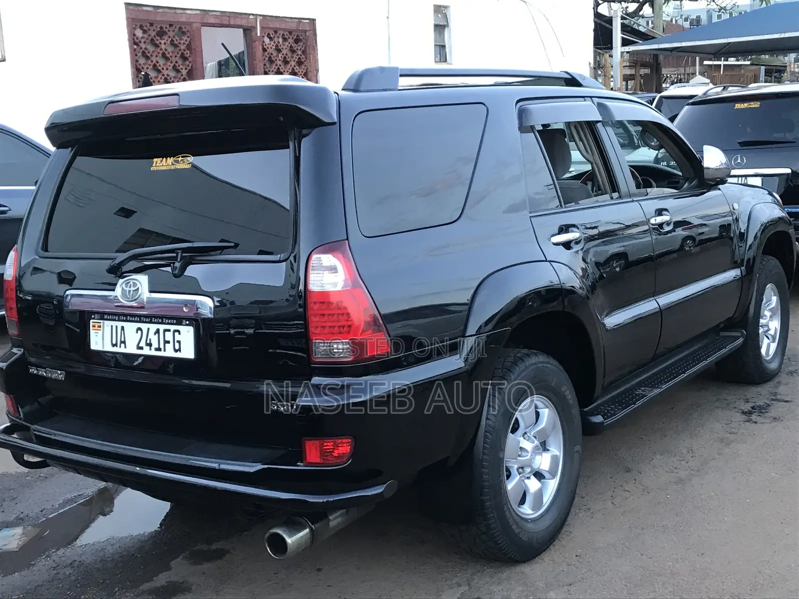 Toyota Hilux Surf 2009 Black